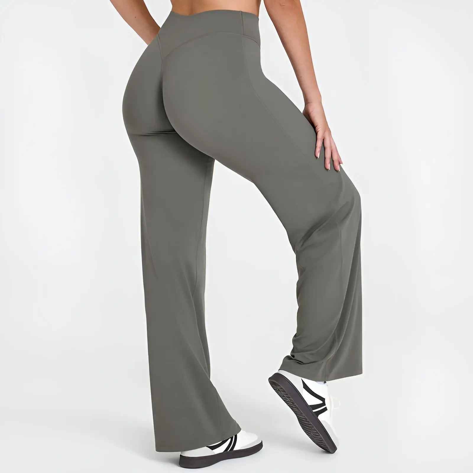 SoftMotion Everyday Flared Gym Leggings